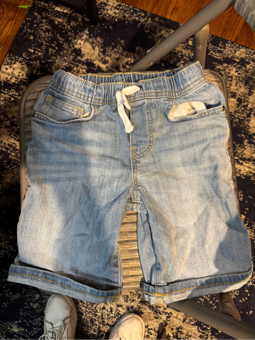 Kids Cat & Jack size medium Light Blue Denim Pull-On Shorts
